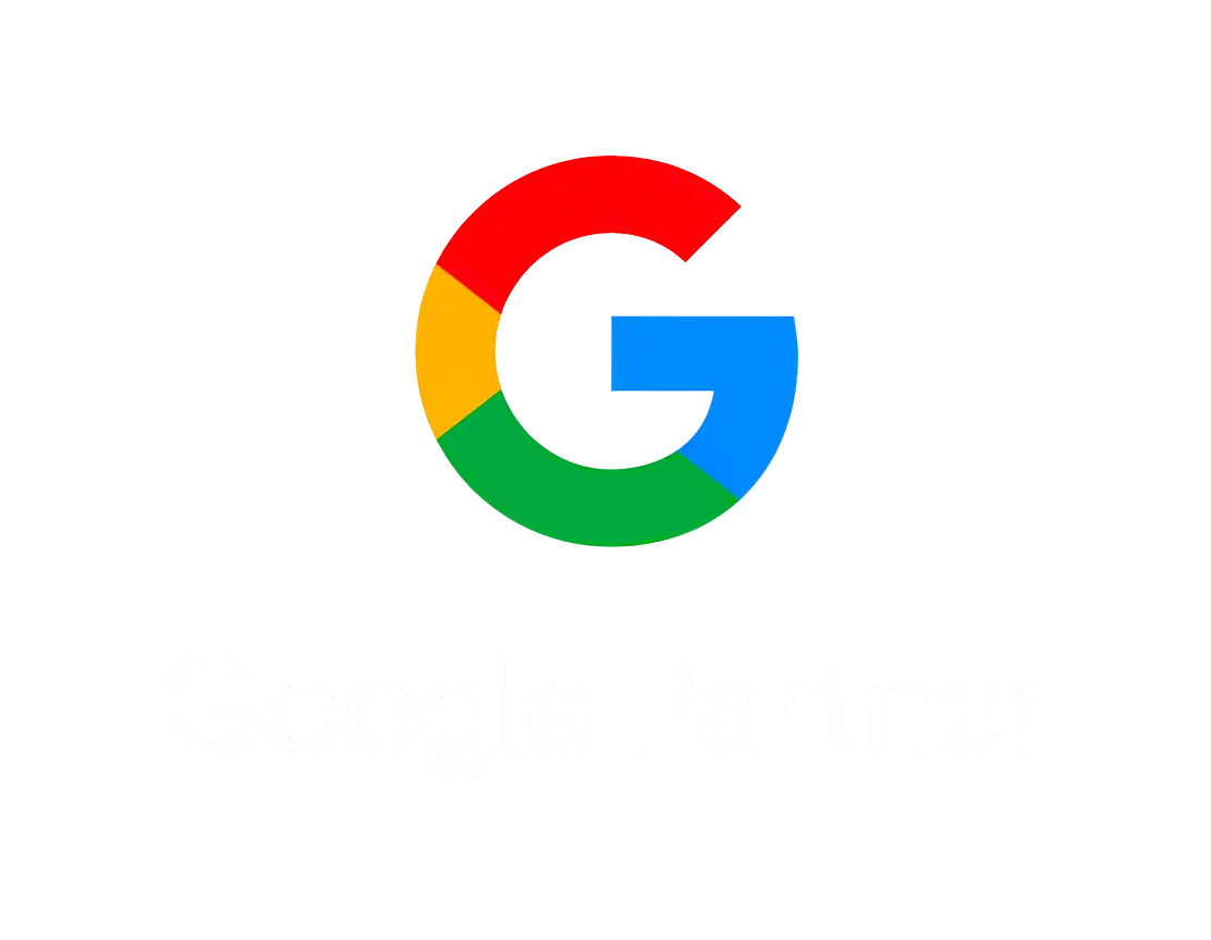 Logo Google Partner con una grande G multicolore sopra la scritta Google Partner in testo bianco su sfondo nero, ideale per mostrare la competenza nella gestione dei social media.