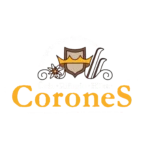 Logo dell'Ücia Rifugio Hütte Corones, progettato da un'Agenzia di marketing dell'Alto Adige, caratterizzato da uno stemma stilizzato con una montagna, un fiore di stella alpina e il testo Kronplatz Plan de Corones sopra il nome Corones a grandi lettere arancioni.