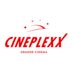 L'immagine mostra il logo Cineplexx in rosso su sfondo nero, con sotto la scritta "CINEPLEXX" e "GRANDE CINEMA", perfetto per un'Agenzia di marketing dell'Alto Adige che promuove esperienze cinematografiche. Quattro punti e una linea curva ricordano una bobina cinematografica sopra il testo.